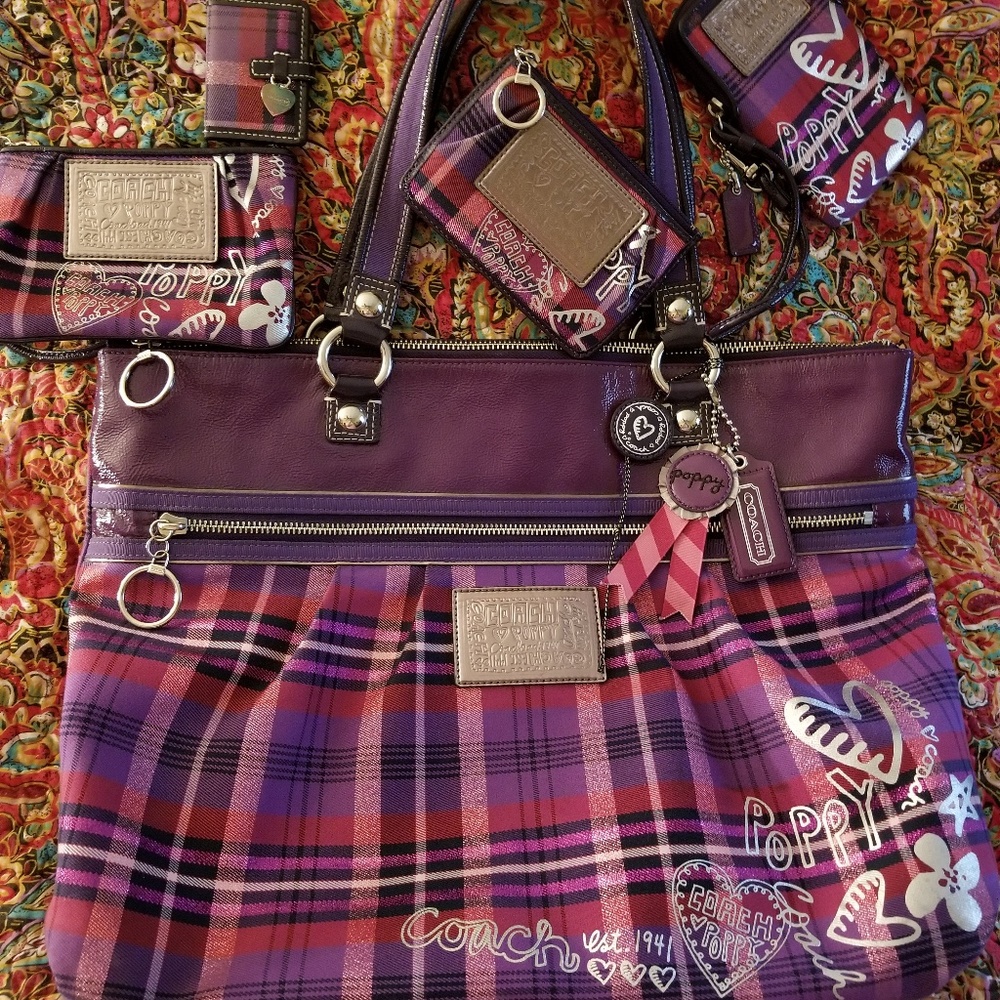 ISO MATCHING wallet and cosmetics bag